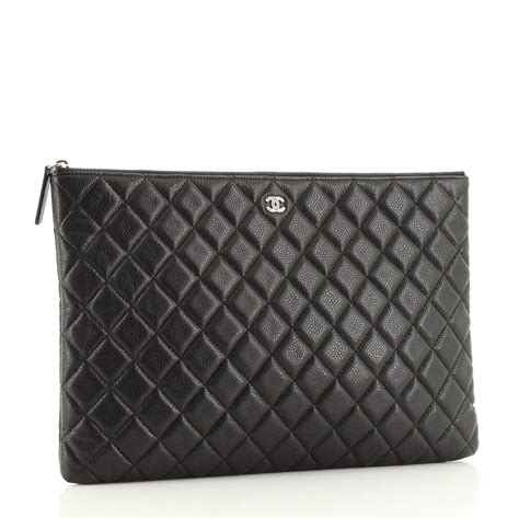 chanel o case clutch quilted caviar medium black|2015.